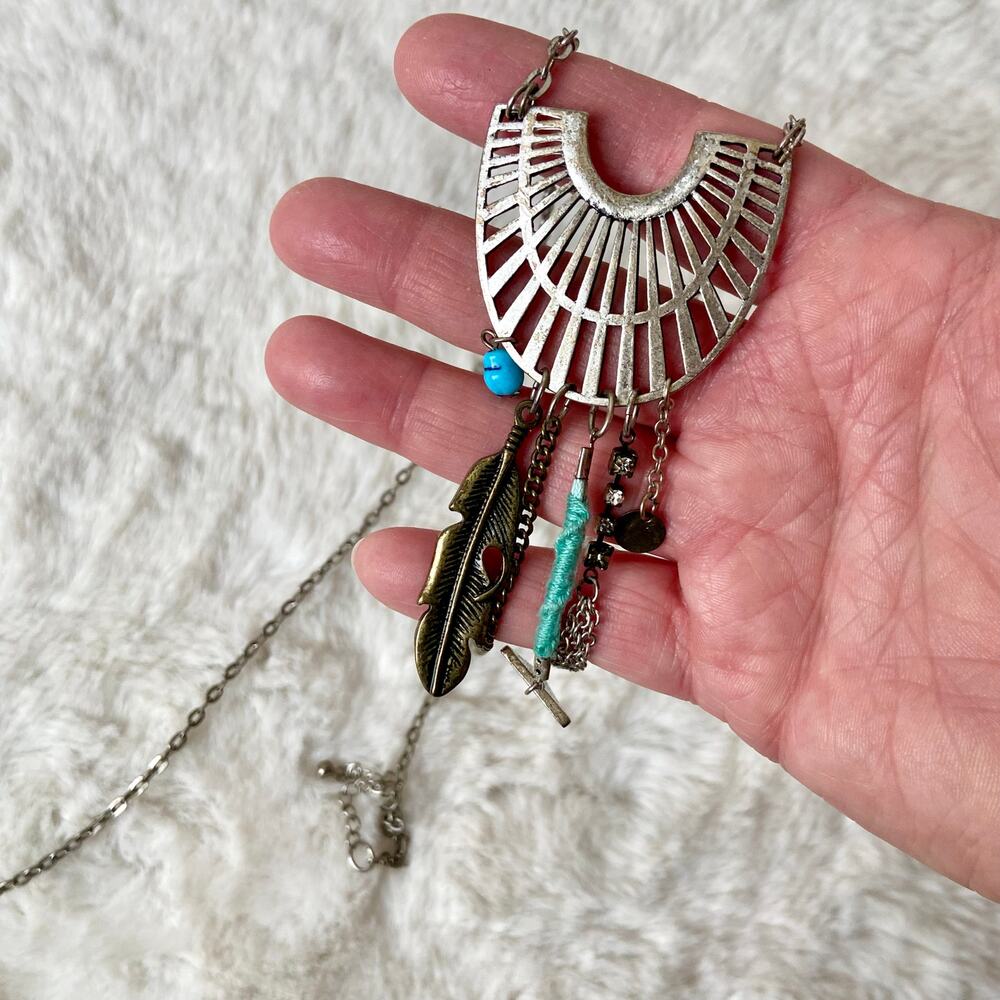 Cute Aztec Necklace - Picture 7 of 9